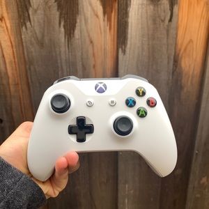 Xbox one wireless controller